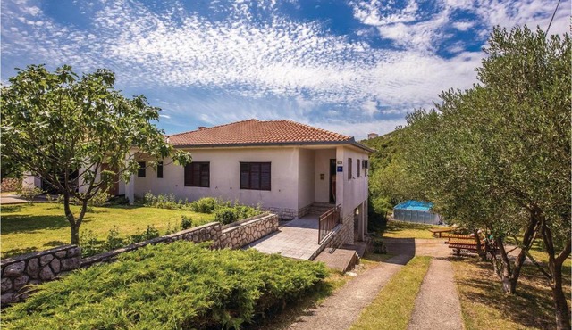 Awesome apartment in Novi Vinodolski with 2 Bedrooms and WiFi