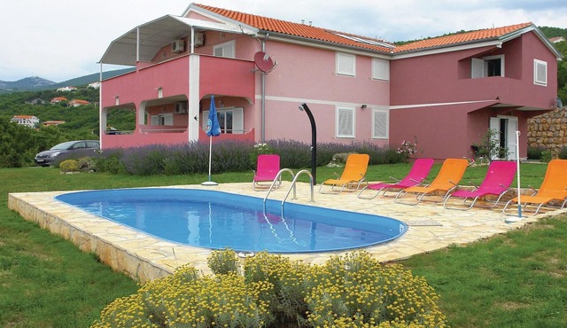 Awesome apartment in Klenovica with WiFi