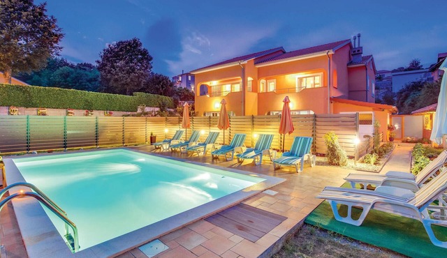 Awesome apartment in Kastav with swimming pool