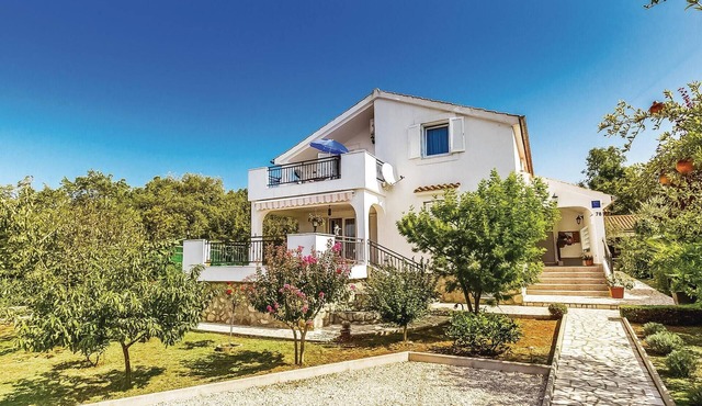 Awesome apartment in Krk with WiFi