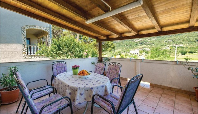Awesome apartment in Mundanije with 3 Bedrooms and WiFi