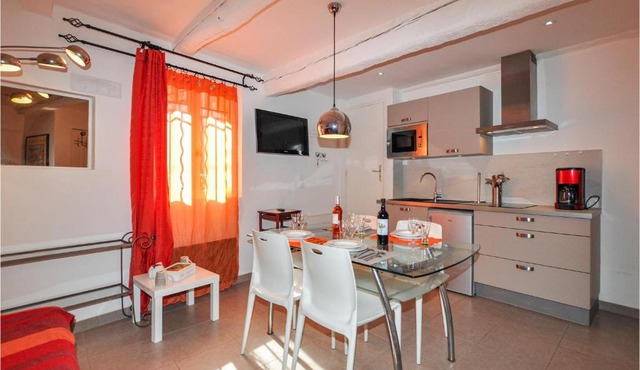 Awesome apartment in Torreilles-Plage with 1 Bedrooms and WiFi