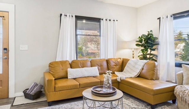 Awesome Family Home Now with AC!