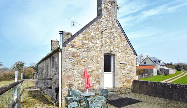 Awesome apartment in Saint-Christophe-du-Fo
