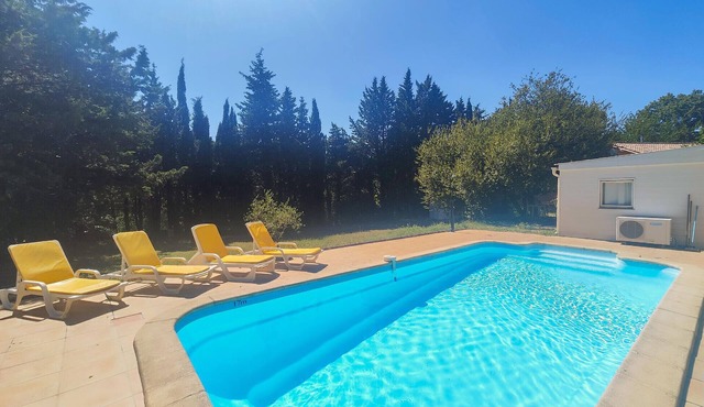 Awesome home in Ferrières-Poussarou
