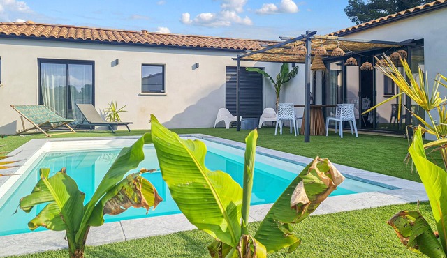 Awesome home in Malves En Minervois