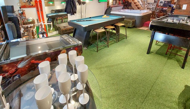 Awesome home in Margerie-Chantagret