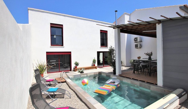 Awesome home in Salon de Provence