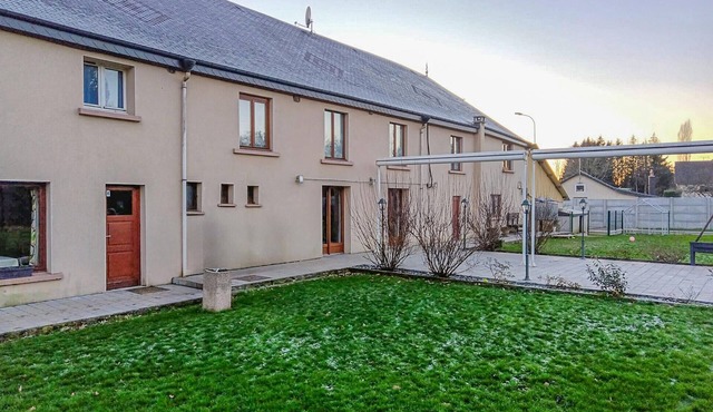 Awesome home in Maubert-Fontaine with sauna