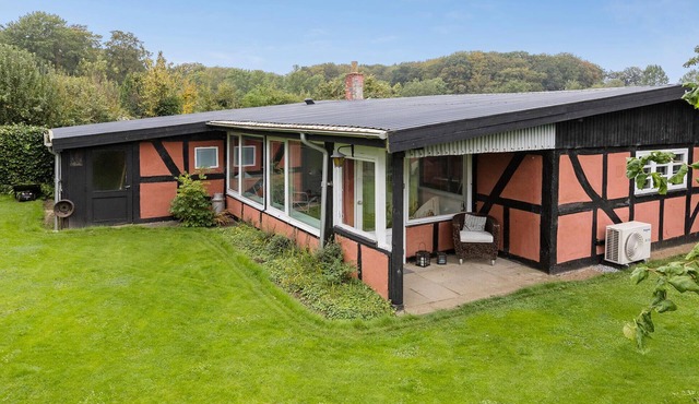 Awesome home in Augustenborg with sauna