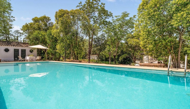 Awesome home in Baeza
