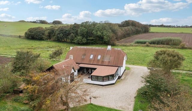 Awesome home in Bedsted Thy with WiFi