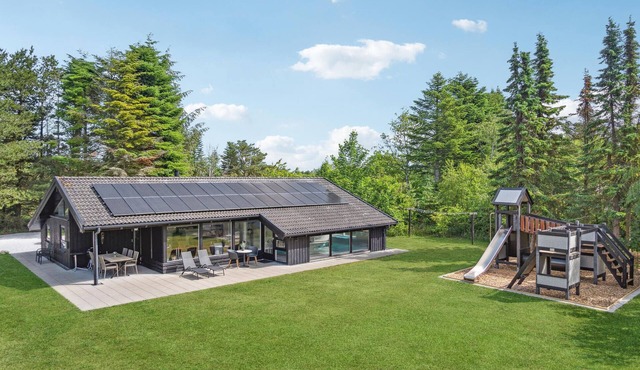 Awesome home in Bindslev with sauna