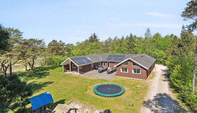Awesome home in Blåvand with sauna