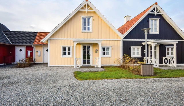 Awesome home in Blåvand with sauna