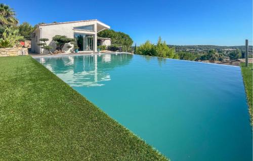 Awesome Home In Caveirac
