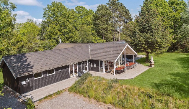 Awesome home in Dannemare with sauna