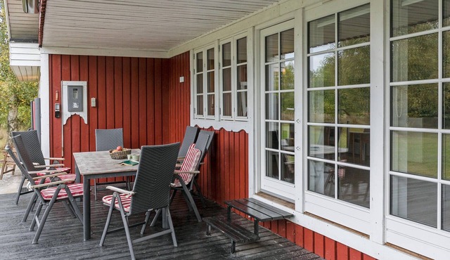 Awesome home in Dannemare with WiFi