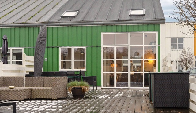 Awesome home in Ebeltoft with sauna