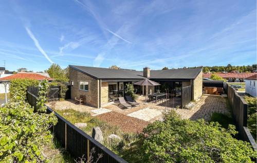 Awesome Home In Ebeltoft With Sauna