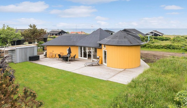 Awesome home in Frederikshavn with WiFi