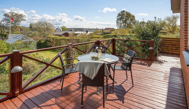 Awesome home in Faaborg with WiFi