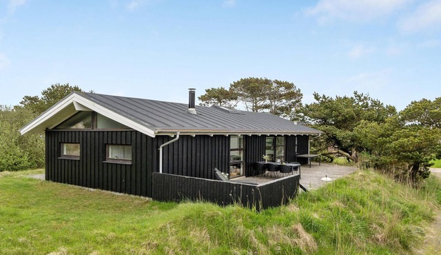Awesome home in Fanø with WiFi