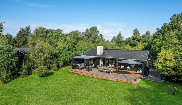 Awesome home in Gilleleje with WiFi