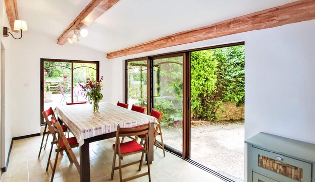 Awesome home in GOULT