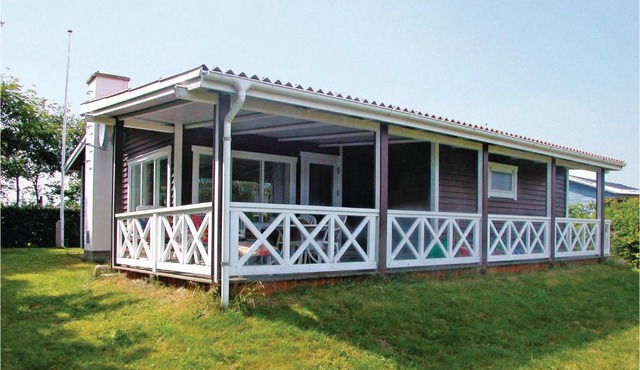 Awesome Home In Hadsund With Sauna