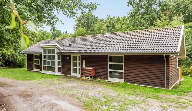 Awesome home in Hasle with sauna