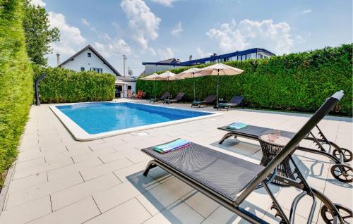 Awesome Home In Stubicke Toplice