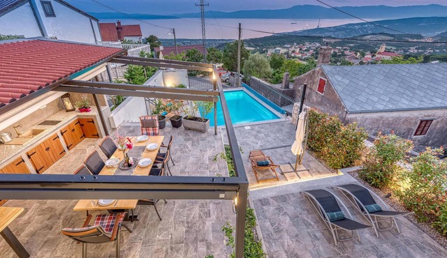 Awesome home in Hreljin with sauna