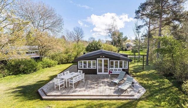 Awesome home in Jægerspris with kitchen