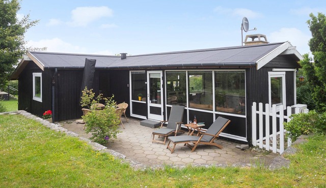 Awesome home in Kirke Såby with WiFi