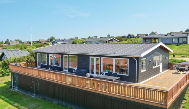 Awesome home in Knebel with WiFi