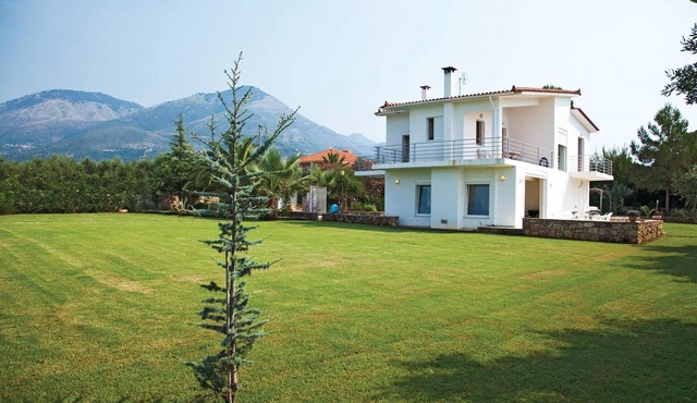 Awesome home in Kyparissia, Messinia