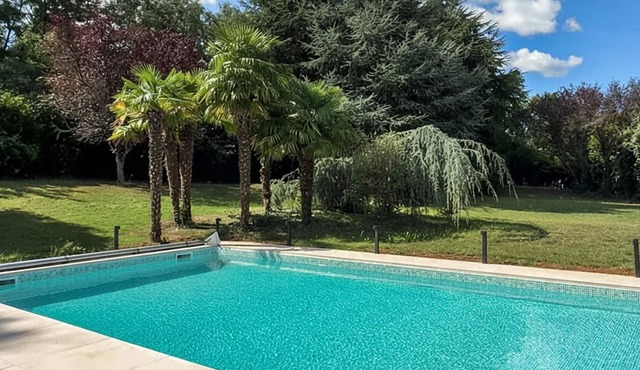 Awesome home in La Milesse with sauna