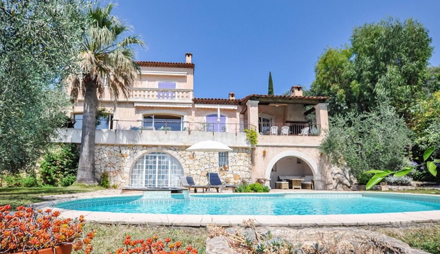 Awesome home in Le Tignet with private swimming pool, can be inside or outside
