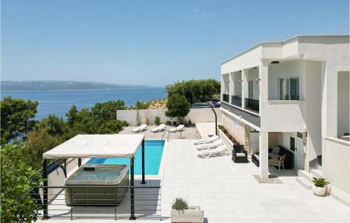 Awesome Home In Makarska