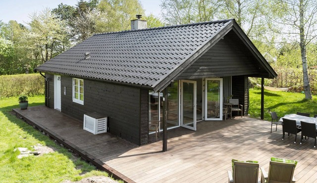 Awesome home in Melby with kitchen