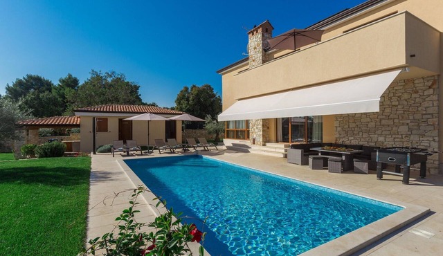 Awesome home in Novigrad