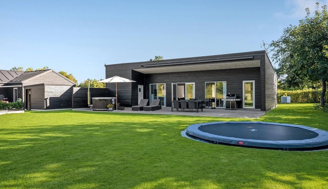Awesome home in ørsted with sauna
