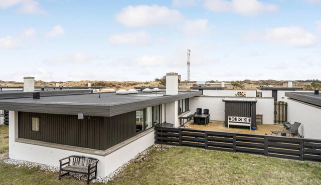 Awesome home in Pandrup with WiFi