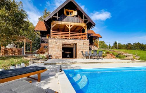 Awesome Home In Pisarovina