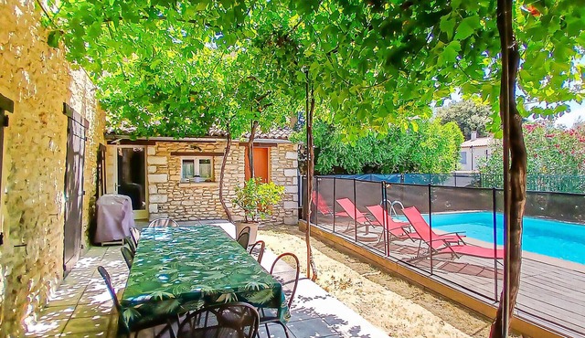 Awesome home in Pujaut