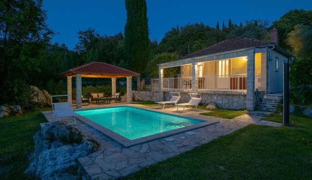 Awesome home in Radovcici