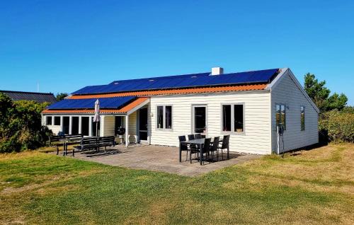 Awesome Home In Ringkøbing With Sauna
