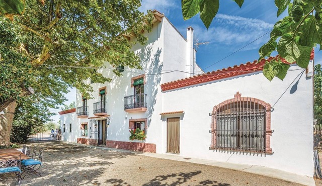 Awesome home in Riudoms