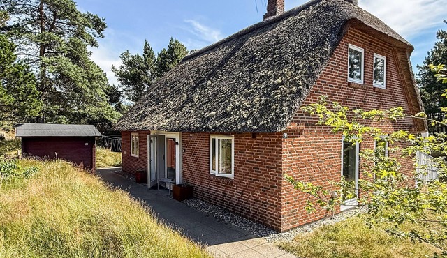 Awesome home in Rømø with kitchen